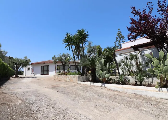 Casa Monte Pulciano 度假居 奥特朗托